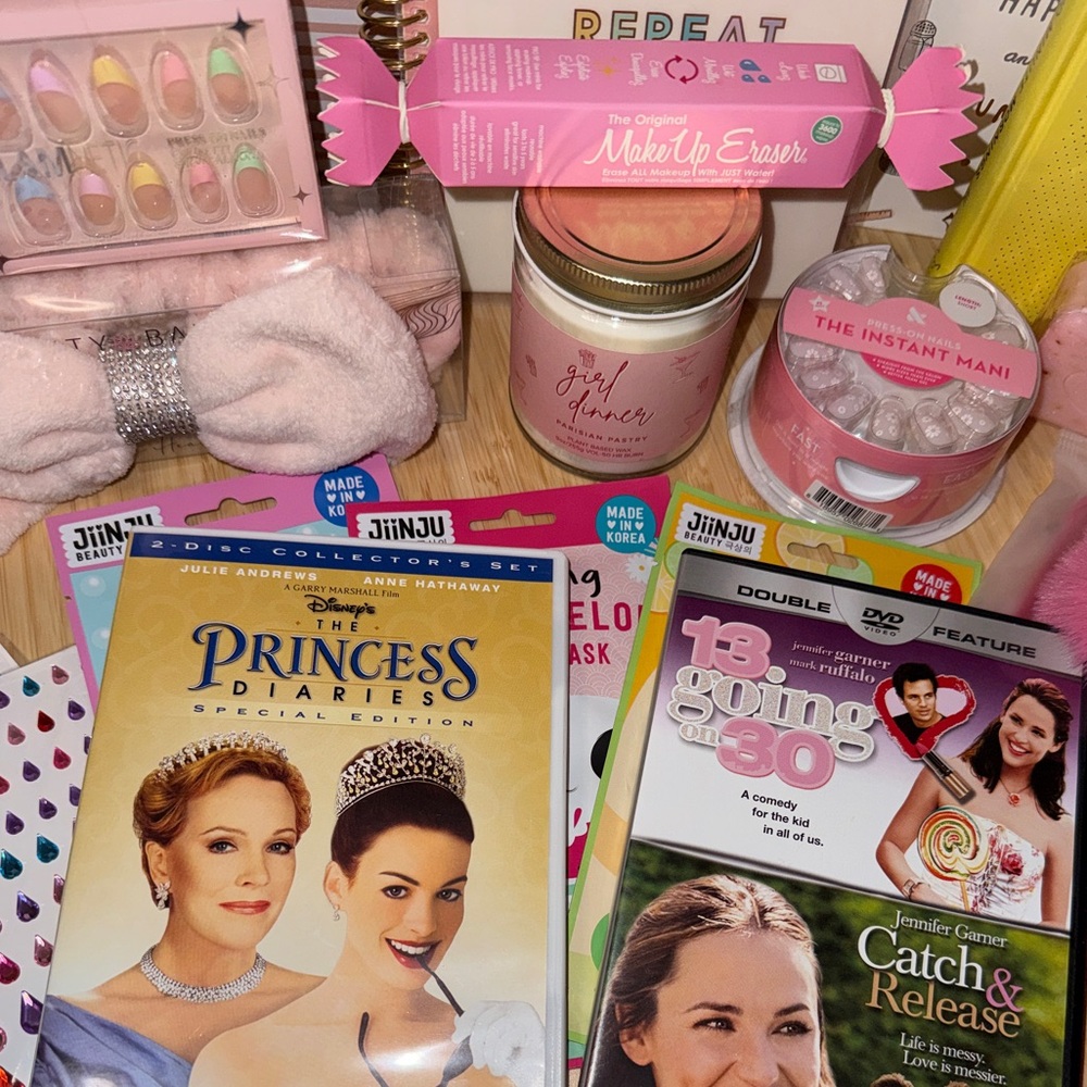 Pink Birthday Gift Basket for Girls Daughters - Picture 4 of 5